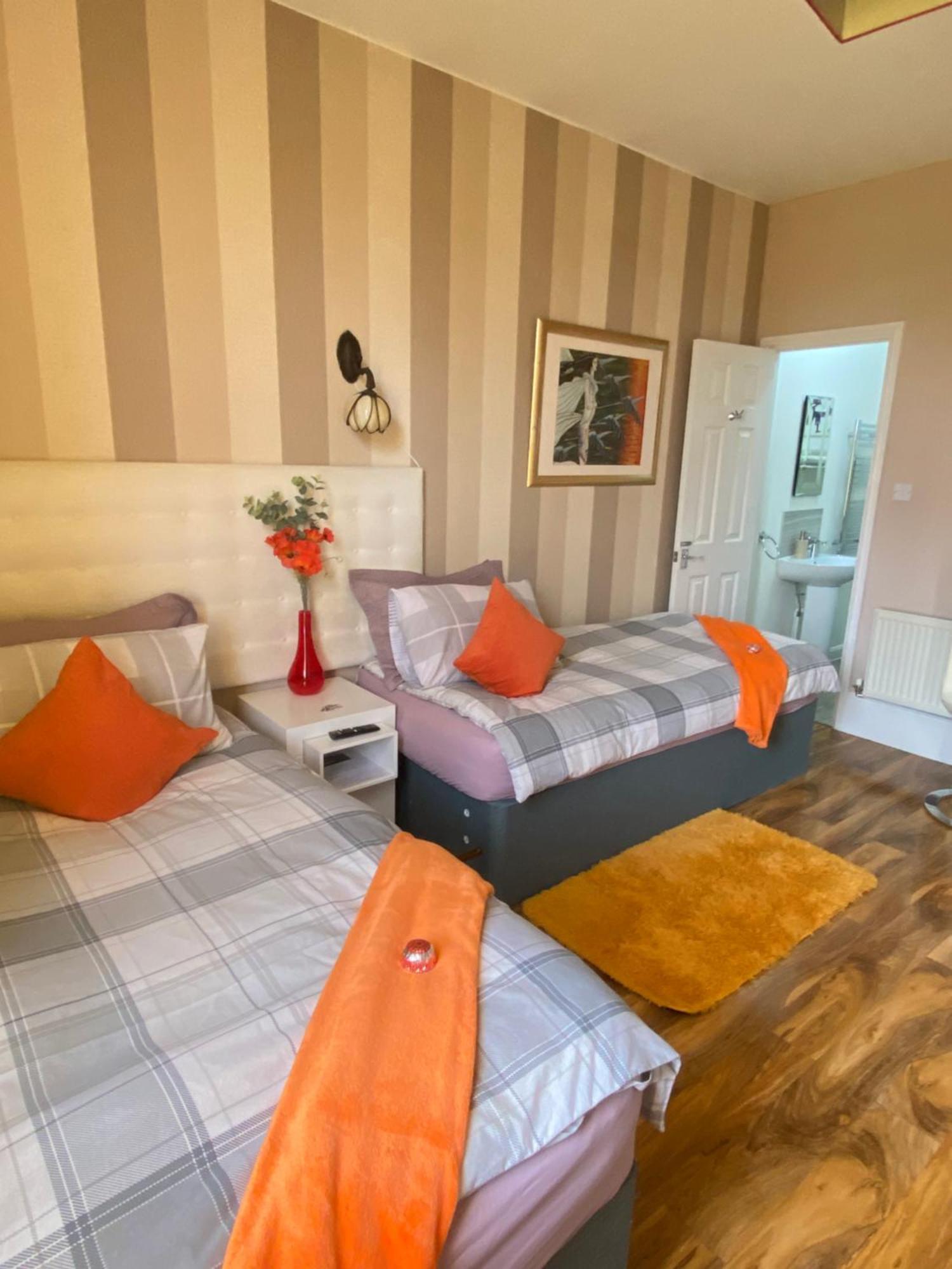נורת'המפטון Upton Country Park Guest House מראה חיצוני תמונה