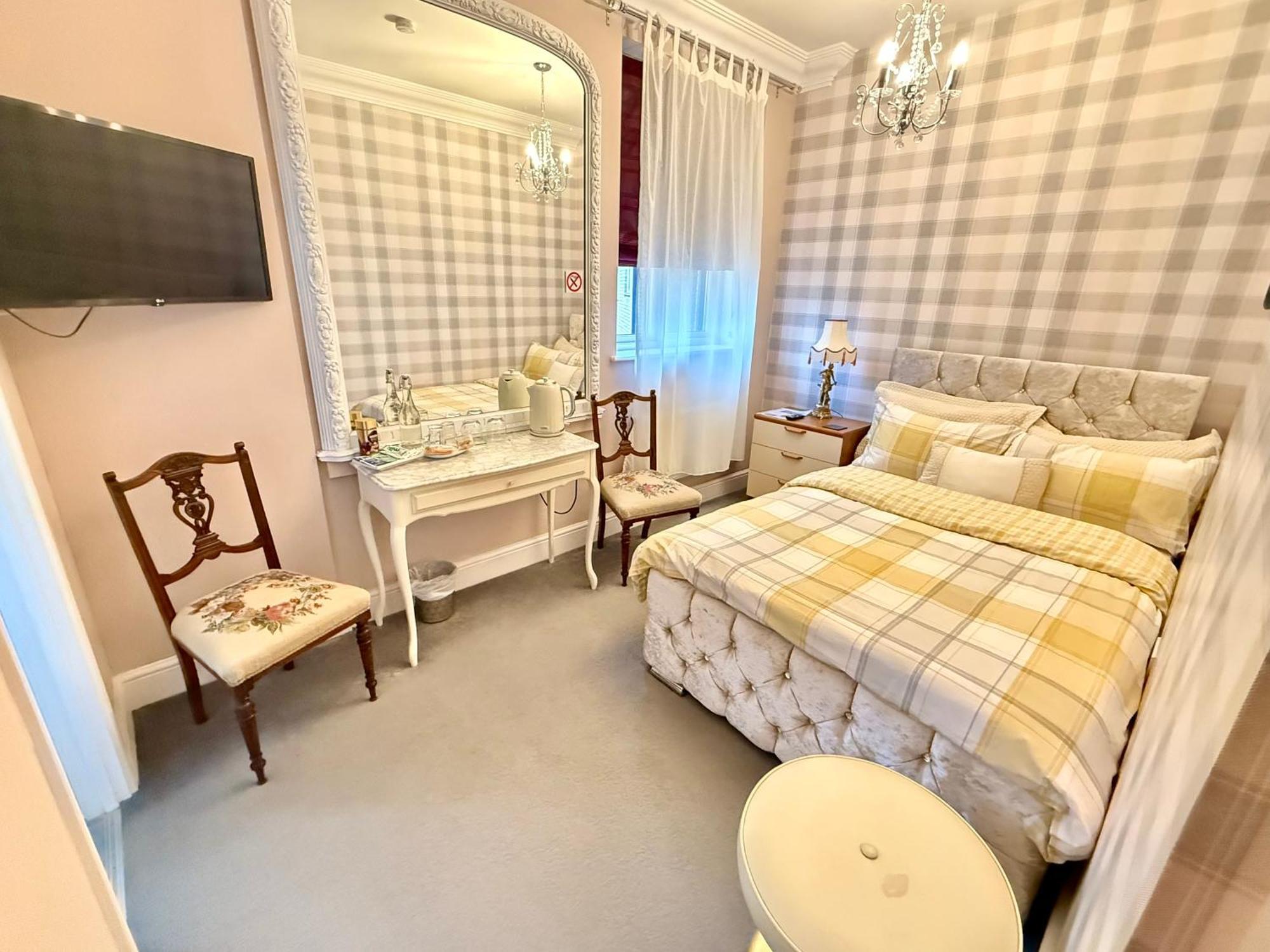 נורת'המפטון Upton Country Park Guest House מראה חיצוני תמונה